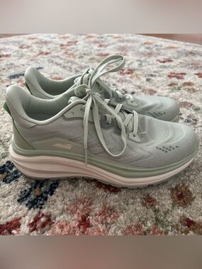 Light Green Women's AVIA Running Shoes